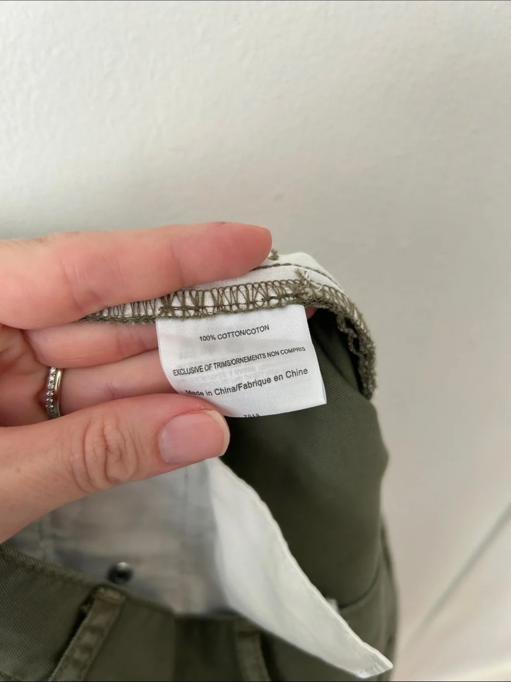 Tory Burch Khaki Green Bermuda Chino Shorts 25